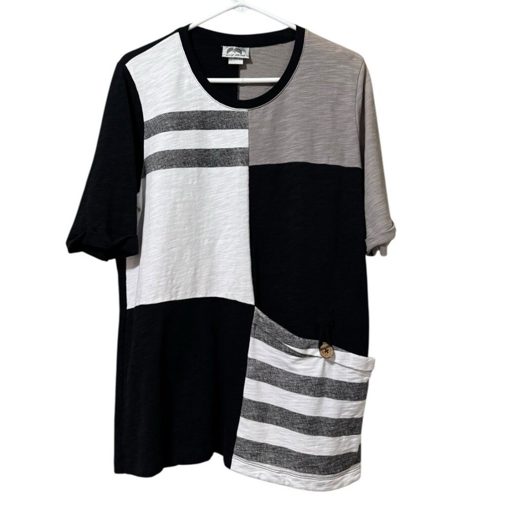 Wild Palms Women Size‎ Medium Tunic Top Cotton Short Sleeve Button Artsy Classic